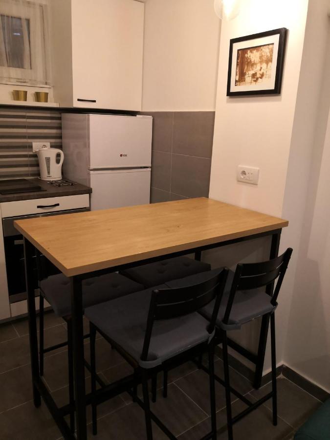 Bibi Zahumska Apartman Belgrade Exterior photo